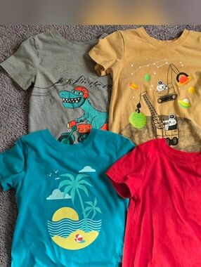 Kids Short-Sleeve Graphic T-Shirt - 3T